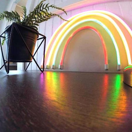 Somewhere Over The Rainbow Loft With Ac 希洛 外观 照片